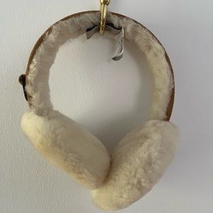 Tan Suede UGG Earmuffs (gift - never used)